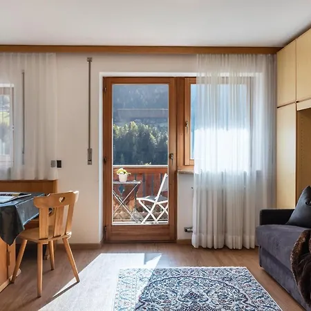 Erina App C Apartment