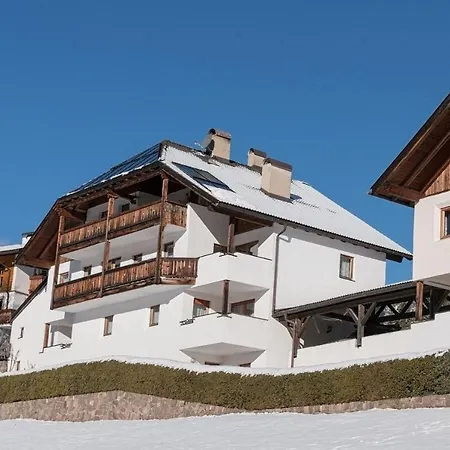 Erina App C * Ortisei